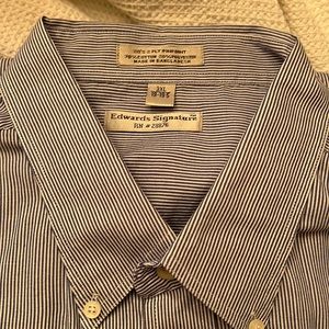 3XL. Edward’s signature button down short sleeve blue pinstripe